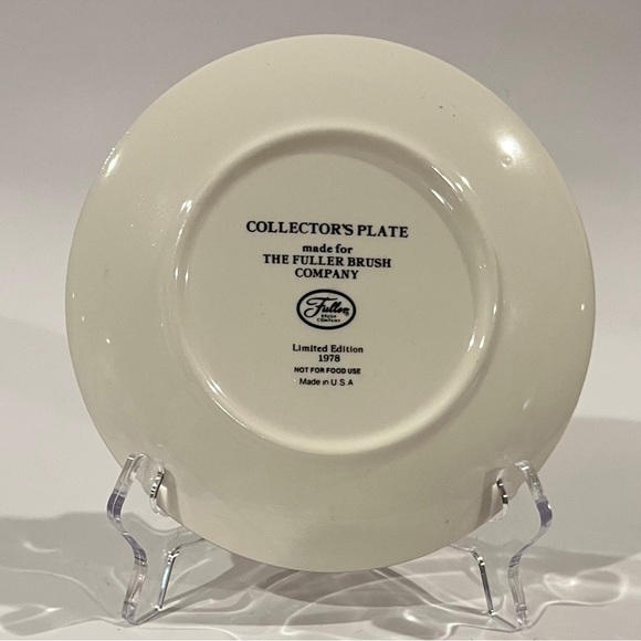 Rustic Winter Homestead Decorative Plate - Picture 2 of 2